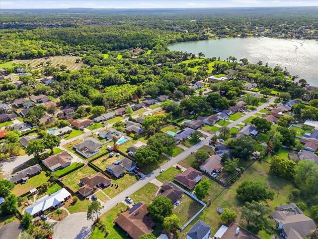 1911 MICHELLE LANE, Lakeland, FL 33813