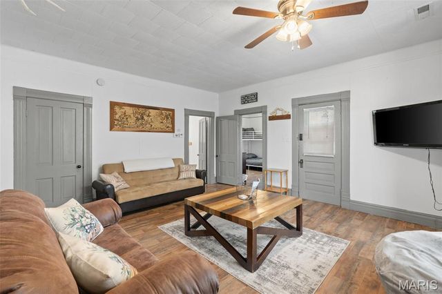 32391 Case Road, Hermann, MO 65041