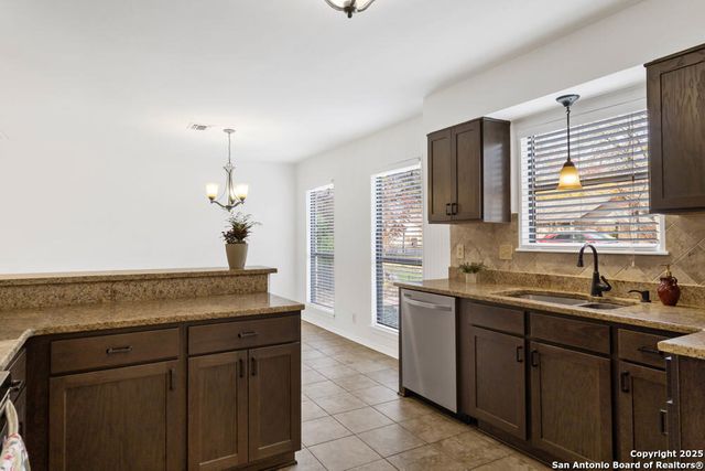 13731 Castle Grove Dr., San Antonio, TX 78231