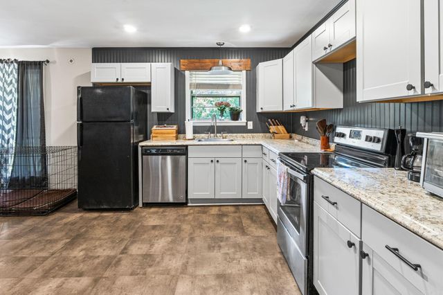 502 W Scenic Drive, North Little Rock, AR 72118