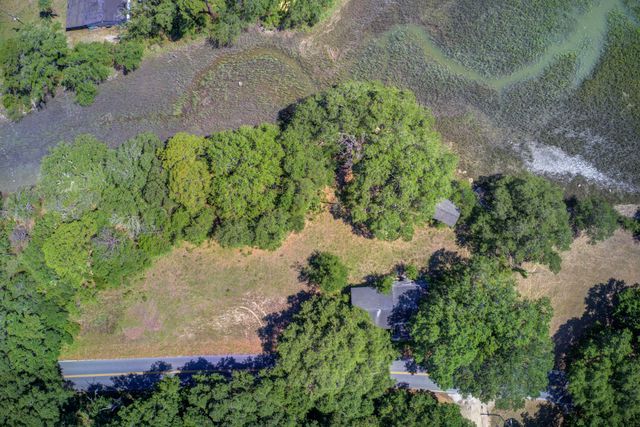 2107 Sol Legare Road, Charleston, SC 29412