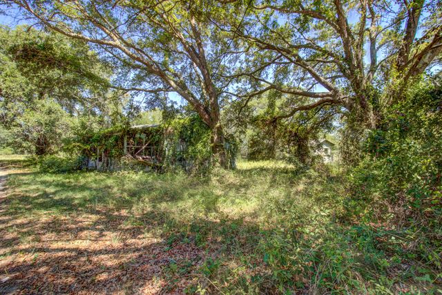2107 Sol Legare Road, Charleston, SC 29412