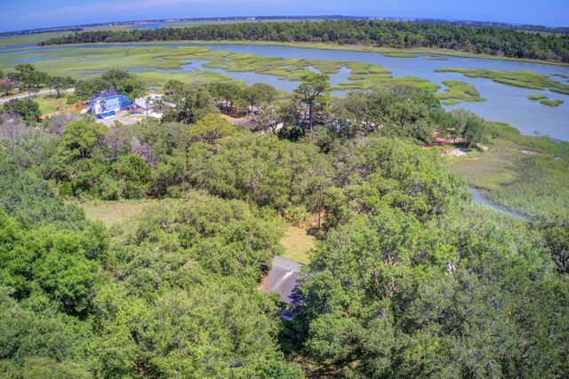 2107 Sol Legare Road, Charleston, SC 29412