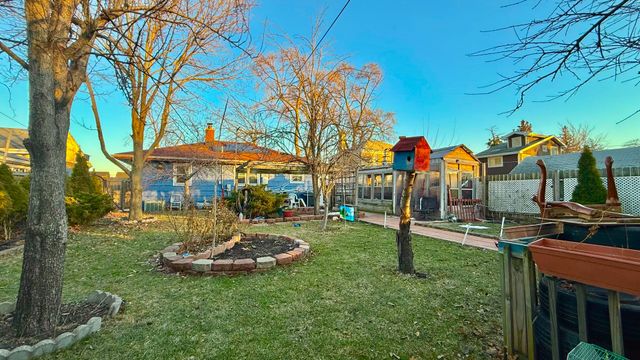 128 N YORK Road, Bensenville, IL 60106