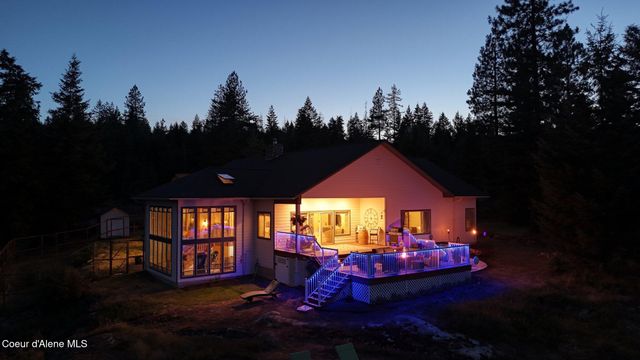 177 Rocky Ridge RD, Cocolalla, ID 83813
