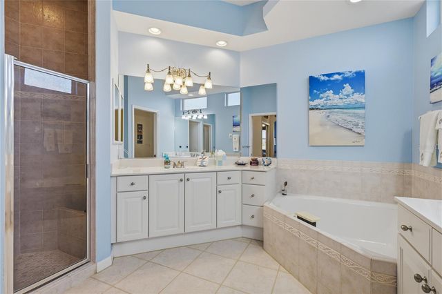 758 PLANTERS MANOR WAY, Bradenton, FL 34212