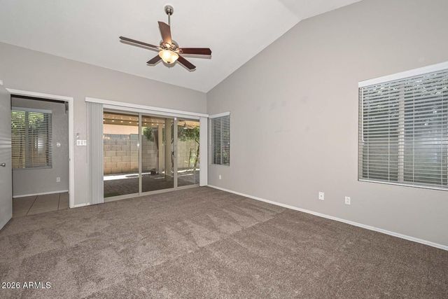 3125 E SIESTA Lane, Phoenix, AZ 85050