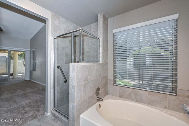 3125 E SIESTA Lane, Phoenix, AZ 85050