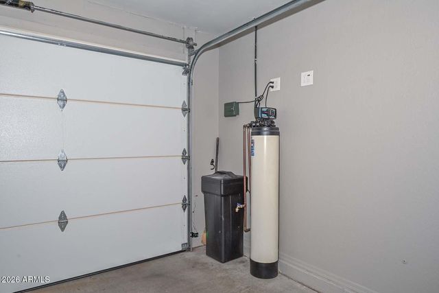 3125 E SIESTA Lane, Phoenix, AZ 85050