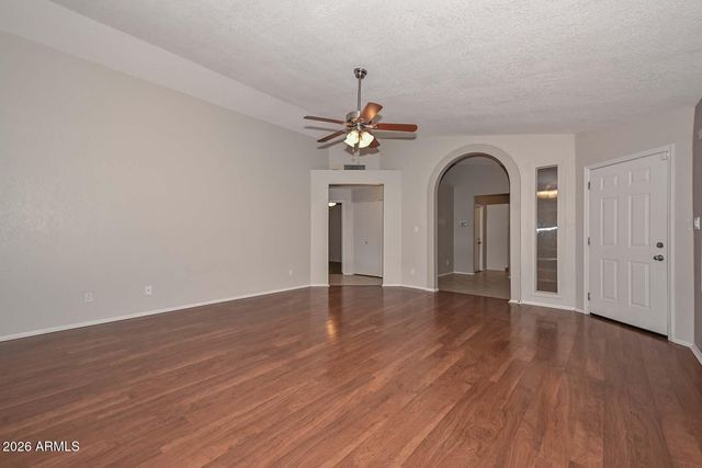 3125 E SIESTA Lane, Phoenix, AZ 85050