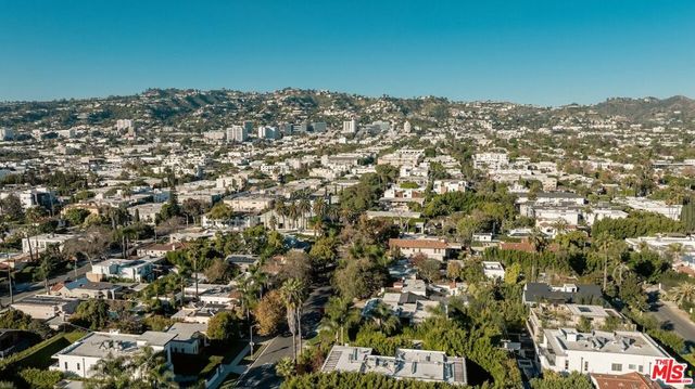 430 N Flores Street, Los Angeles, CA 90048