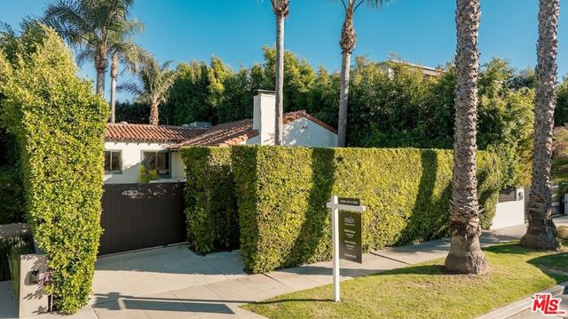 430 N Flores Street, Los Angeles, CA 90048