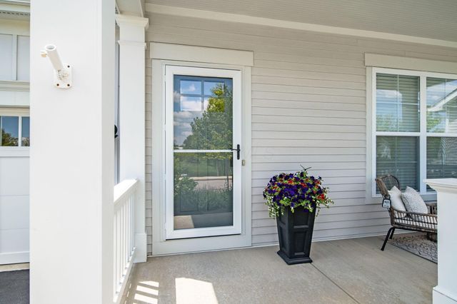 7652 Gateway Boulevard, Powell, OH 43065