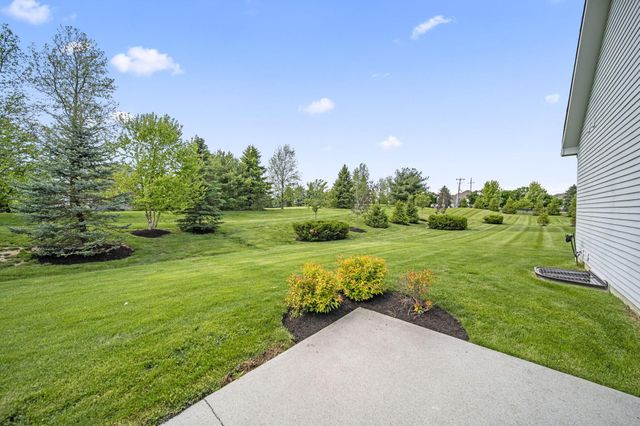7652 Gateway Boulevard, Powell, OH 43065