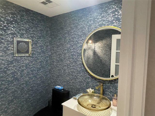 3101 S Ocean Dr 1707, Hollywood, FL 33019
