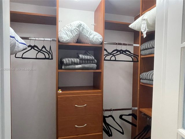 3101 S Ocean Dr 1707, Hollywood, FL 33019