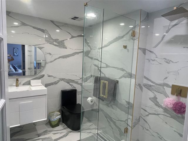 3101 S Ocean Dr 1707, Hollywood, FL 33019