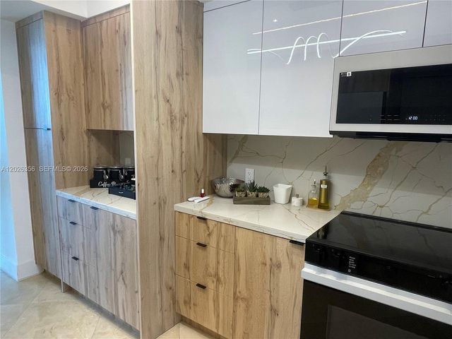 3101 S Ocean Dr 1707, Hollywood, FL 33019