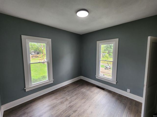 1550 S Morton Avenue, Evansville, IN 47713