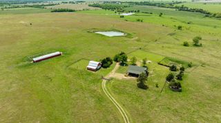 9615 S Rock Rd, Valley Center, KS 67147