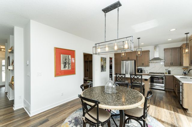 1870 Hadley Hills Drive NE, Rochester, MN 55906