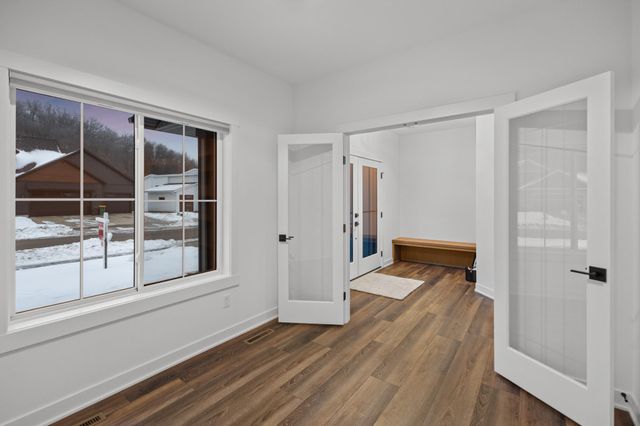 1870 Hadley Hills Drive NE, Rochester, MN 55906