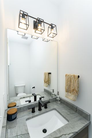 1870 Hadley Hills Drive NE, Rochester, MN 55906