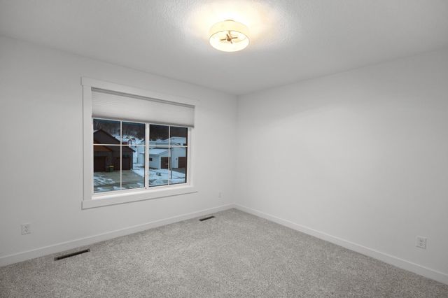 1870 Hadley Hills Drive NE, Rochester, MN 55906