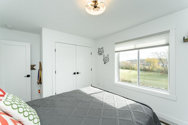 1870 Hadley Hills Drive NE, Rochester, MN 55906