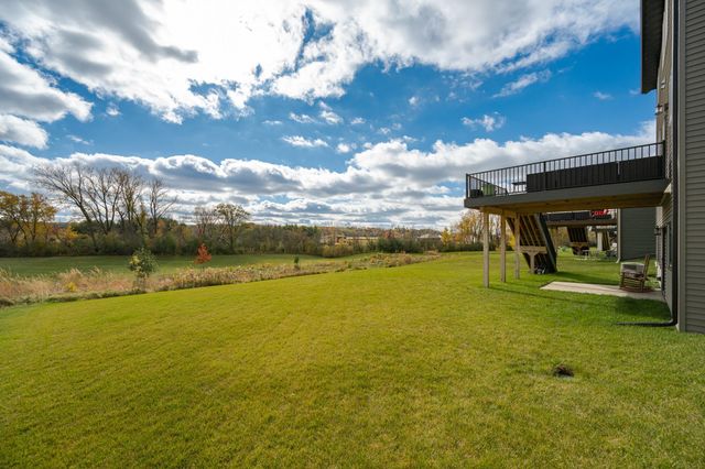 1870 Hadley Hills Drive NE, Rochester, MN 55906