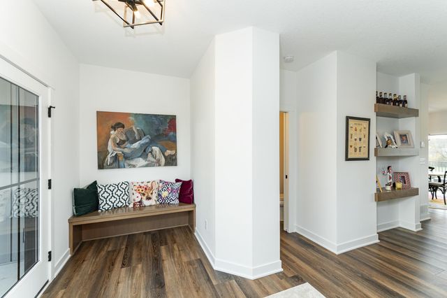 1870 Hadley Hills Drive NE, Rochester, MN 55906