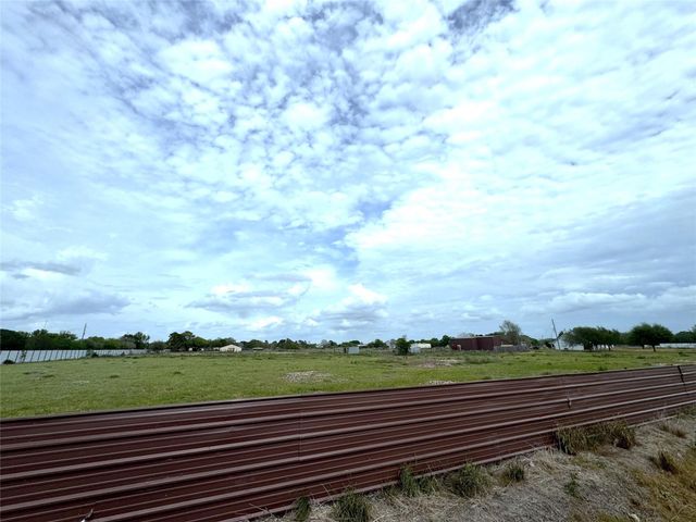 4501 Baker Road, Needville, TX 77461