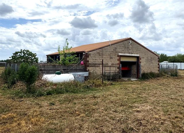 4501 Baker Road, Needville, TX 77461