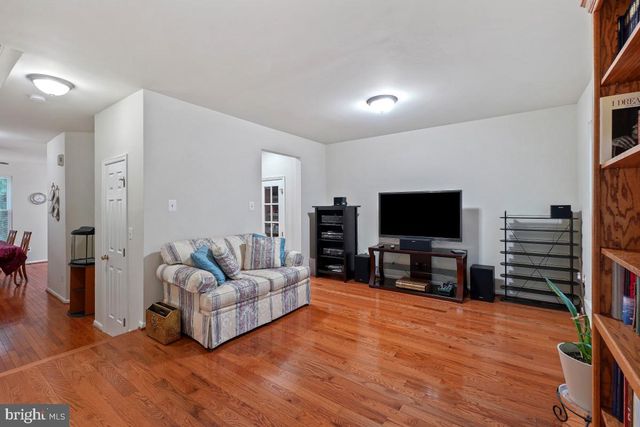 43533 LAIDLOW STREET, Chantilly, VA 20152