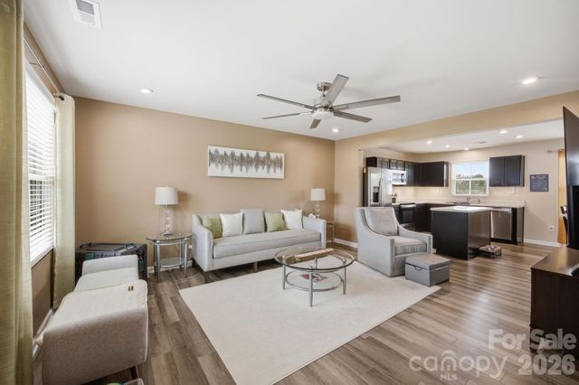 6121 Cutwater Circle, Charlotte, NC 28269