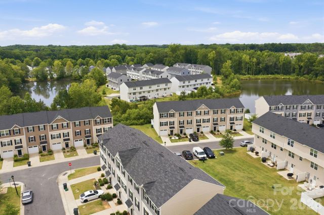 6121 Cutwater Circle, Charlotte, NC 28269