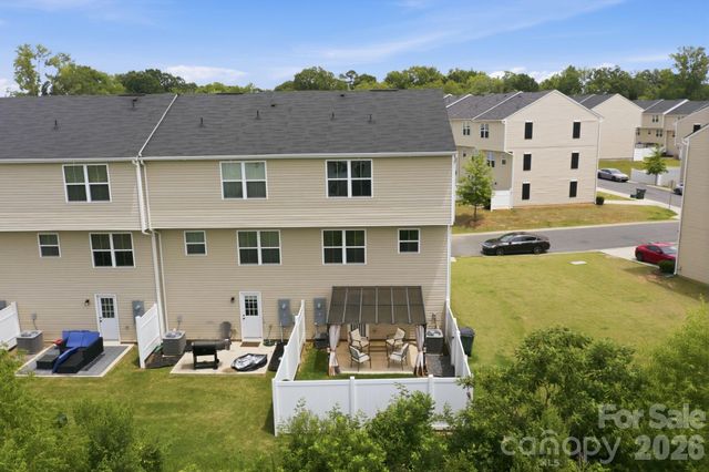 6121 Cutwater Circle, Charlotte, NC 28269