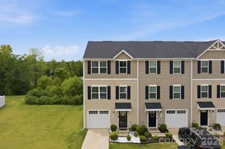 6121 Cutwater Circle, Charlotte, NC 28269