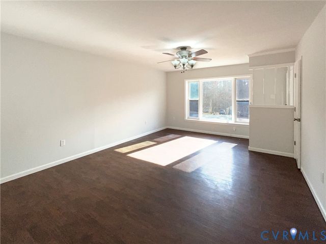 2924 Sand Hills Dr, Chester, VA 23831