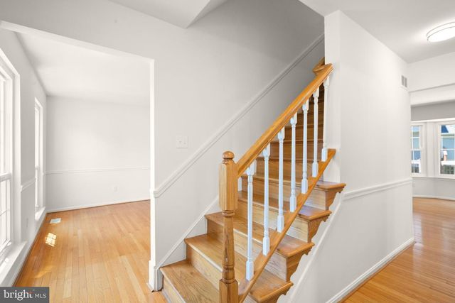 1454 PARKVALE CT, Herndon, VA 20170