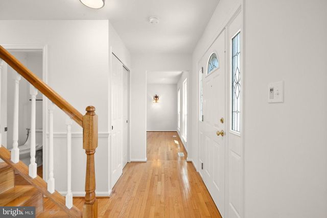1454 PARKVALE CT, Herndon, VA 20170