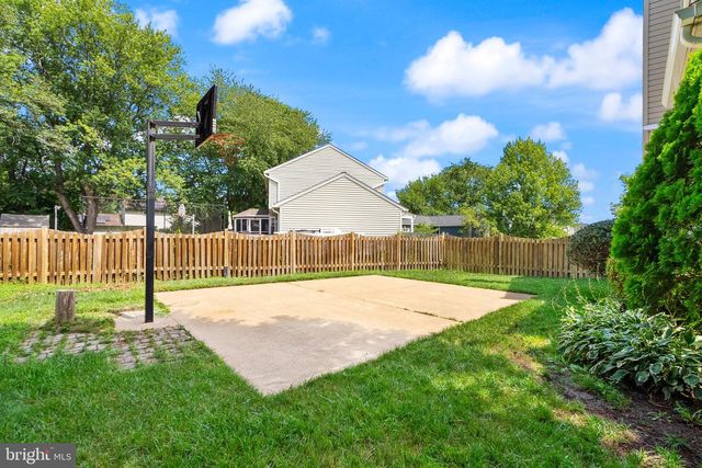 1454 PARKVALE CT, Herndon, VA 20170