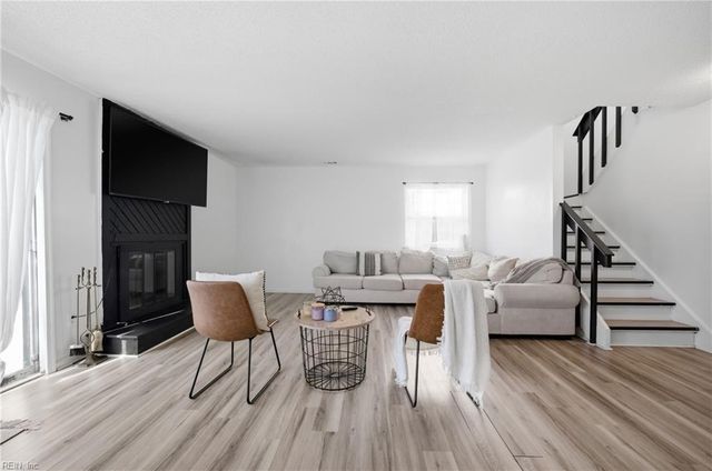 5444 Chatham Lake DR, Virginia Beach, VA 23464