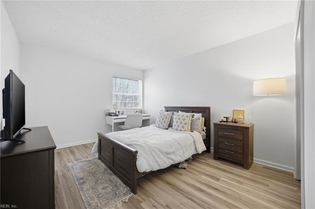 5444 Chatham Lake DR, Virginia Beach, VA 23464