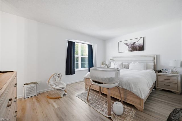 5444 Chatham Lake DR, Virginia Beach, VA 23464