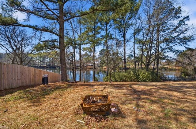 5444 Chatham Lake DR, Virginia Beach, VA 23464