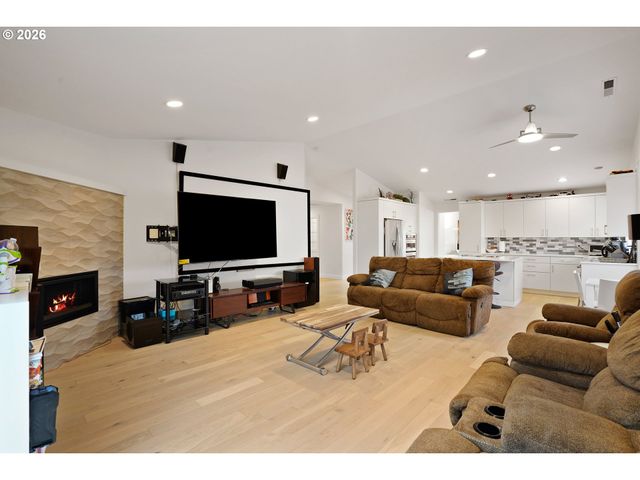 3705 Se 184TH Ct, Vancouver, WA 98683