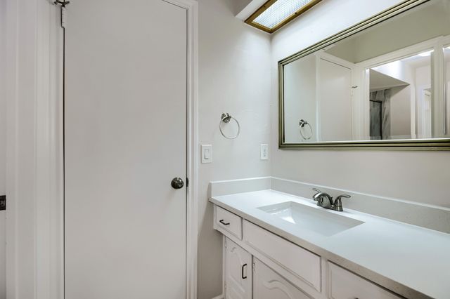 1720 Hearthstone Drive, Plano, TX 75023