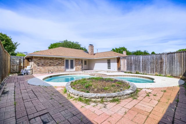 1720 Hearthstone Drive, Plano, TX 75023