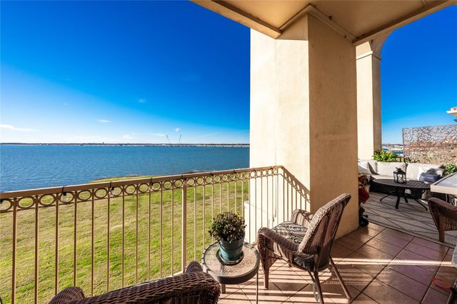 2132 Portofino Drive, Rockwall, TX 75032
